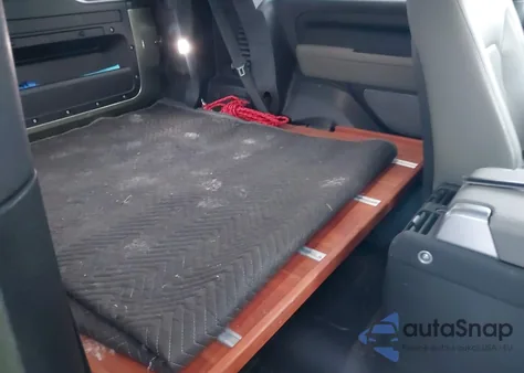 2023 Land Rover Defender 90 S from USA, damaged, VIN SALEJ6EX2P2171786